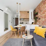 Luxurious Rakowicka By Renters Prestige