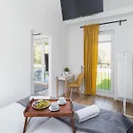 Luxurious Rakowicka By Renters Prestige Daire Krakow