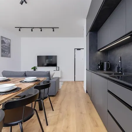 Luxurious Rakowicka By Renters Prestige קרקוב