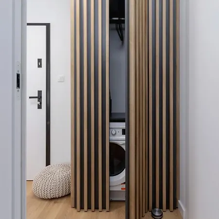 Luxurious Rakowicka By Renters Prestige