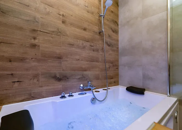 Luxurious Rakowicka By Renters Prestige *