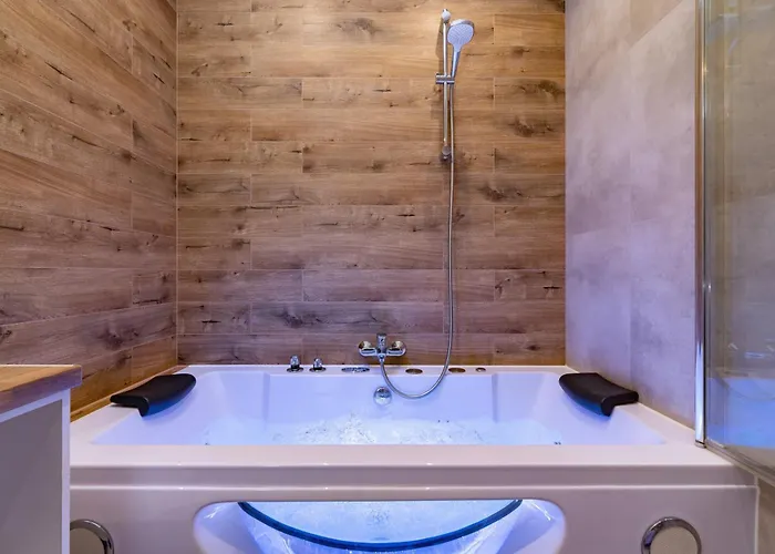 Luxurious Rakowicka By Renters Prestige شقة كراكوفيا