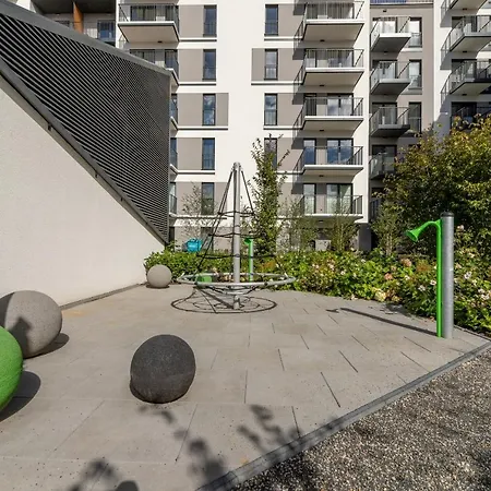 Luxurious Rakowicka By Renters Prestige